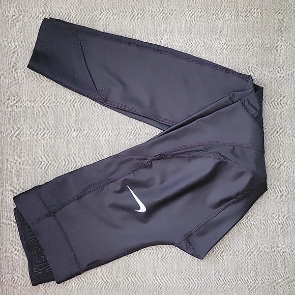 Nike Pants - Nike compression leggings